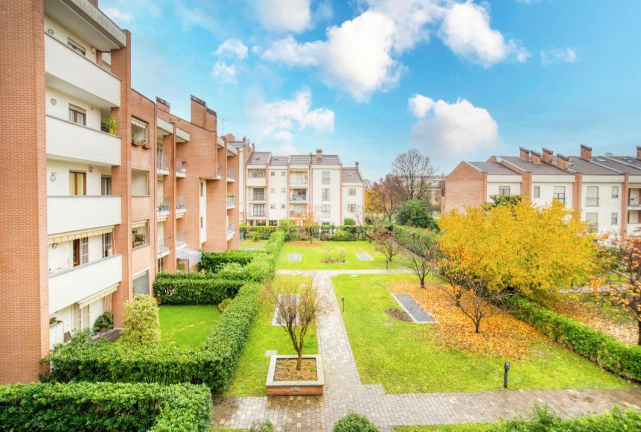 Caseospitali - Casa Emilia Trilocale Di Charm Con Balcone Apartment Cernusco Sul Naviglio Bagian luar foto